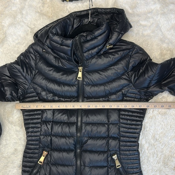Calvin Klein Down Lightweight Packable Puffer Jacket with Attached Hood Size S - Picture 13 of 16